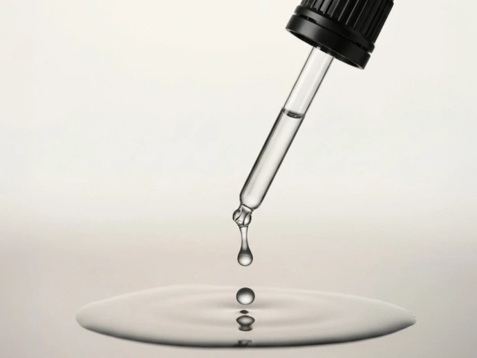 Pipette als Symbol für kolloidales Mangan ohne unnötige Zusätze von Colloimed